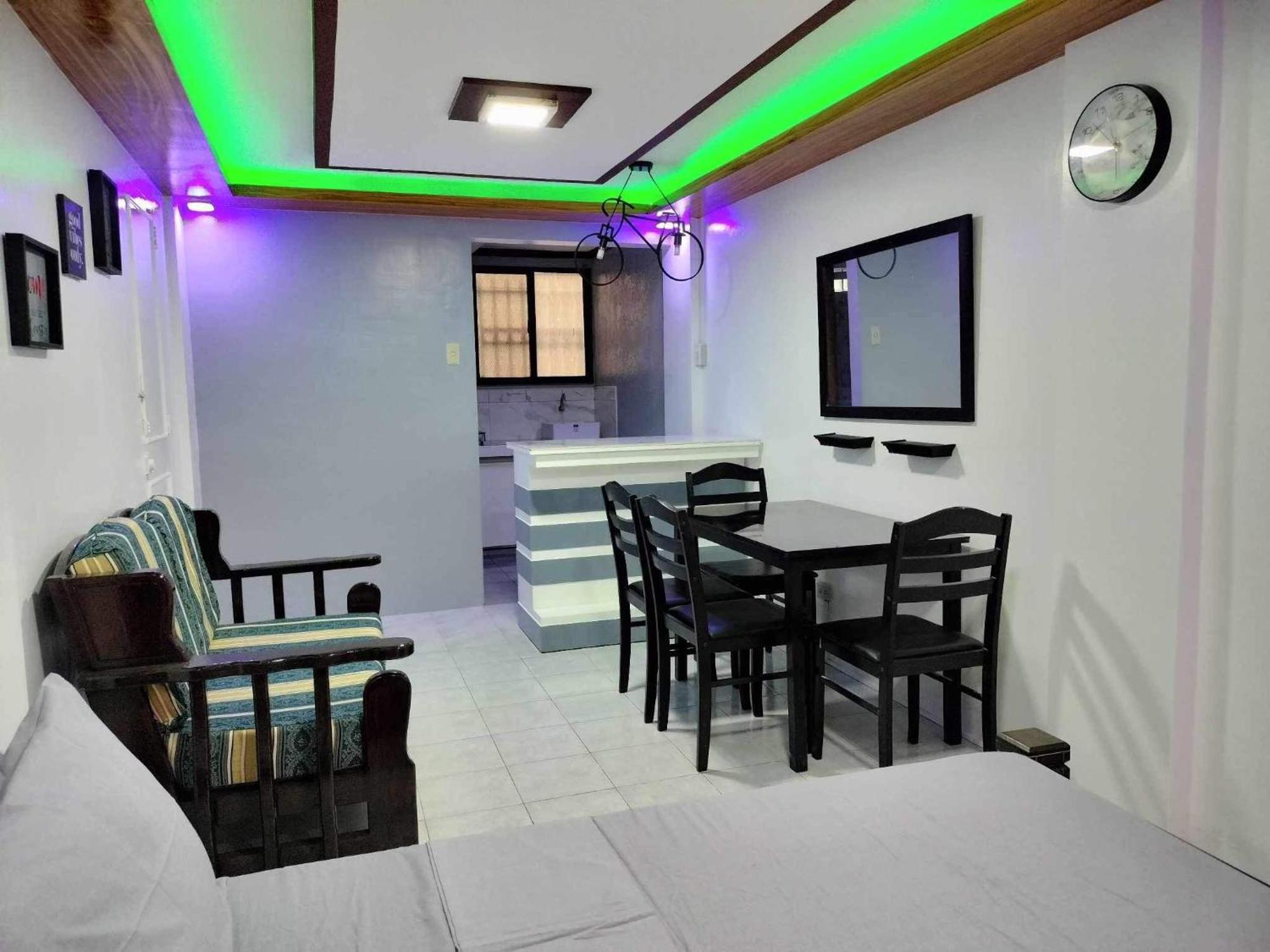 Fabuluz Luxury At Princess Place Malolos Bagian luar foto